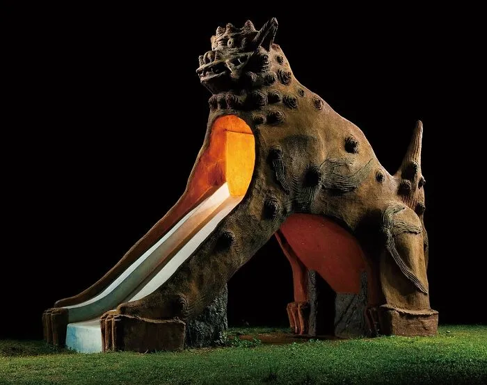Japan's Vanishing Playground Sculptures Come Alive At Night By Fujio Kito (30 Pics)