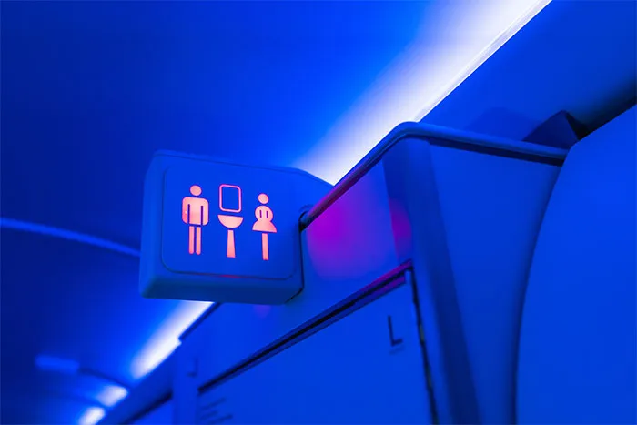 38 Insane Passenger Interactions These Flight Attendants Will Never Be Able To Forget