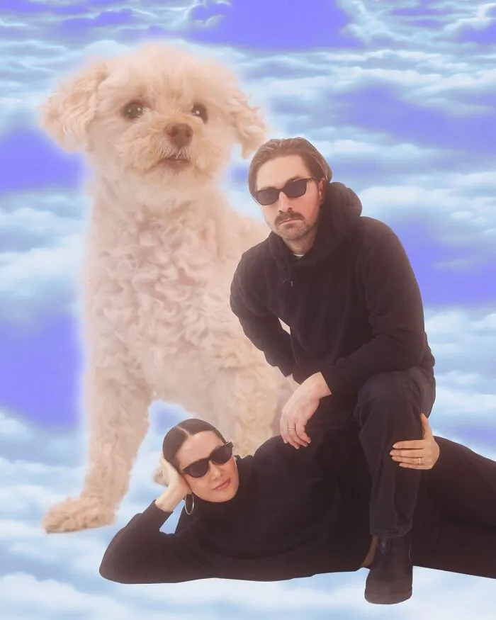 30 Family Portraits That Prove There’s No Such Thing As Too Much Photoshop