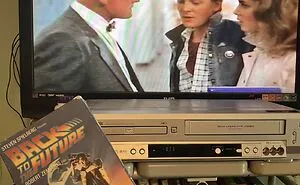 92 Old-School Gadgets That Show Just How Different Technology Looked In The ’80s