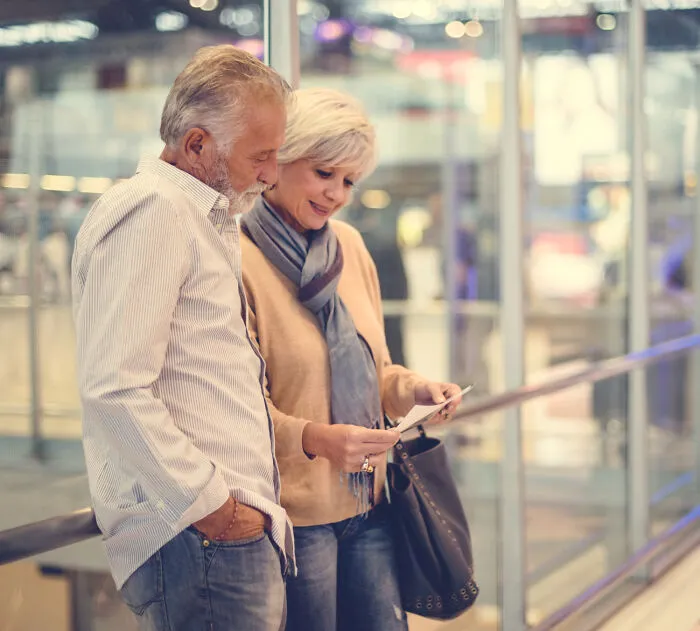 45 Plane Seatmates That Made People’s Flights Memorable For All The Wrong Reasons