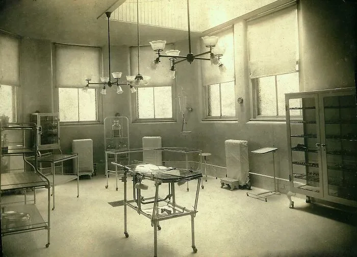 Vintage operating room showcasing the evolution of medical history
