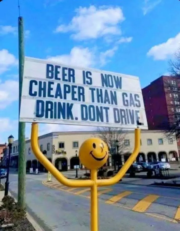 97 Funny Signs People Found In The Wild And Had To Photograph