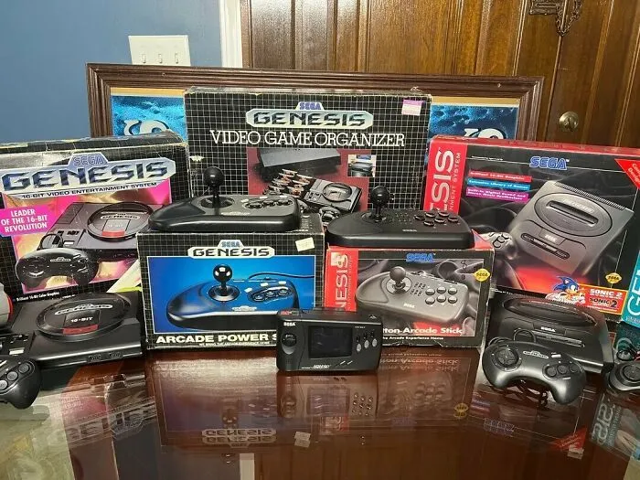 Sega Genesis. También conocida como Mega Drive en otras partes del mundo.