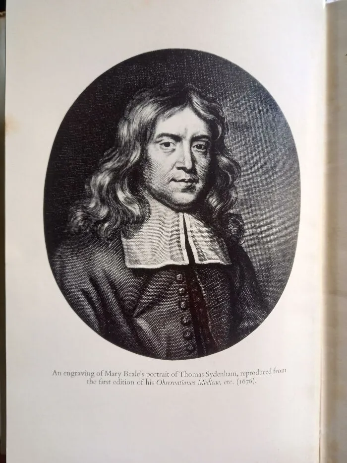 Vintage portrait engraving of physician Thomas Sydenham from medical history.