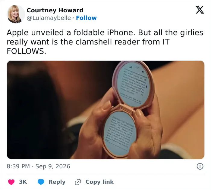 Apple Turns Into A Mockery After Launching Foldable iPhone, The Most Savage Yet Hilarious Reactions Are Here