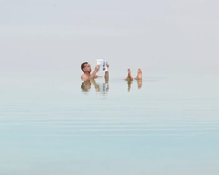 30 Minimalist Photos By Ricky Barel Where Color, Shadow, And Space Do The Talking