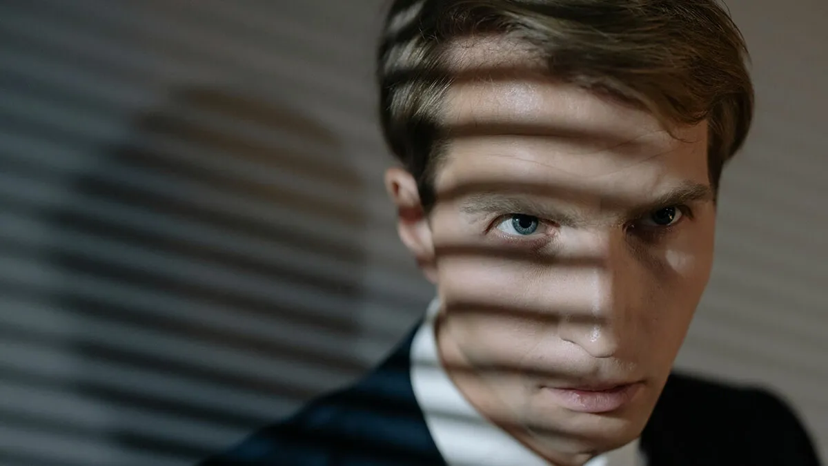 65 Therapists Explain Exactly How They Found Out They Had A Sociopath In Front Of Them