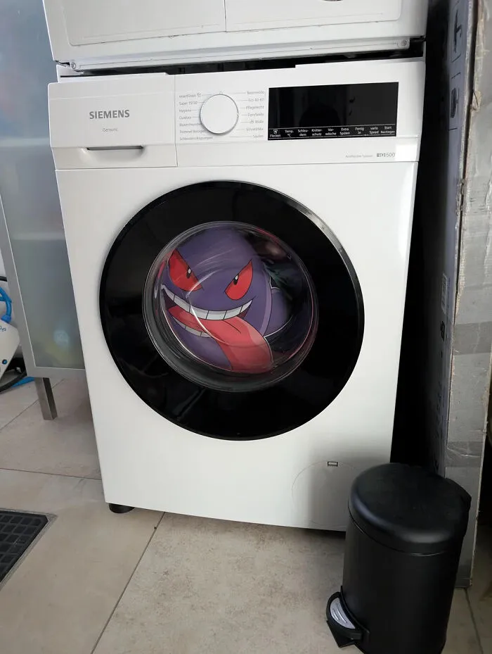 Threw My Xxl Mousepad Into The Wash And Came Back To Find This