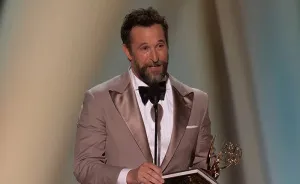 'The Pitt' Star Noah Wyle Hit With Turkey Procedure Rumors, Reignites Furious Backlash After Emmy Win