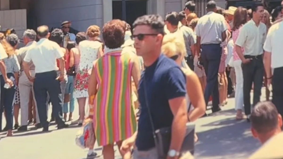 Woman Spots A Suspiciously Modern Face In Her Grandfather’s 1960s Disneyland Photos
