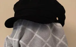 72 Absolutely Chaotic Vinted Posts That Had People Asking What On Earth Was Going On (New Pics)