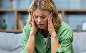 Mother’s Daily Wellness Routine Takes A Serious Turn After She Collapses At Home Unresponsive