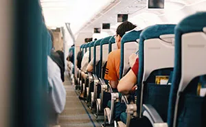 45 Plane Seatmates That Made People’s Flights Memorable For All The Wrong Reasons