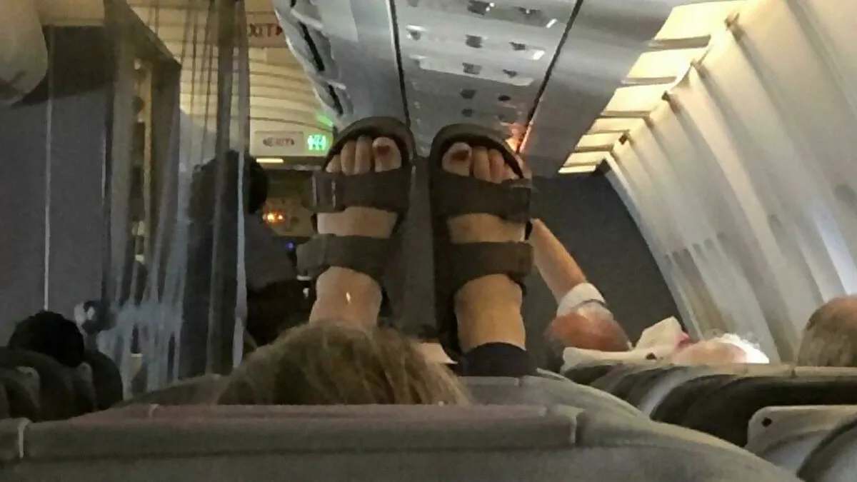 54 Travelers Who Expected Everyone Else On The Plane To Accommodate Their Nonsense