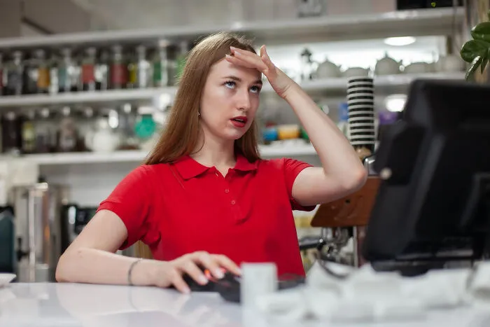 People Are Cracking Up At These 70 Painfully Embarrassing Things That Happened At Work