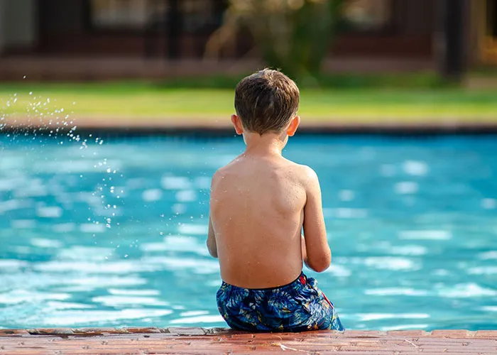 She Tried To Overrule Me On Pool Safety And Make My Kid Leap Into The Shallow End