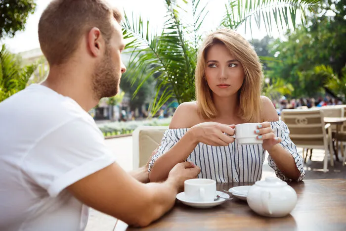66 Lies Men Told Women That Made Absolutely No Sense