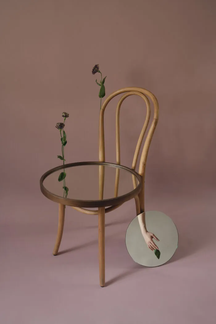 This Photographer Created 32 Dreamlike Shots Using Only Reflections And Household Objects