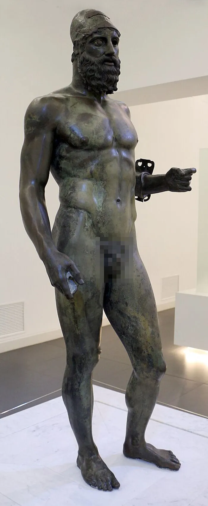 The Riace Bronzes: Statua B
