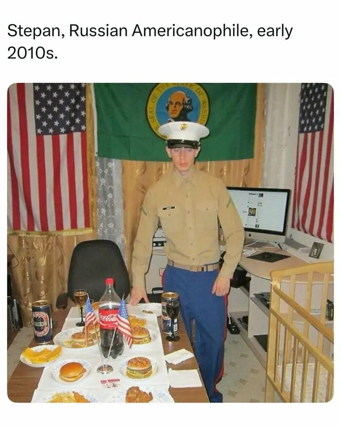 A Russian Americanophile with US flags and burgers, among random finds online.