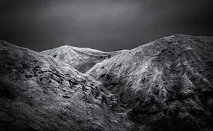 These 2026 MonoVisions Awards Finalists Capture Natural Landscapes Beyond Color (50 Pics)