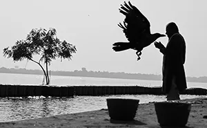 Unfiltered Moments Of Life Captured At Just The Right Moment By This Street Photographer  (66 Pics)