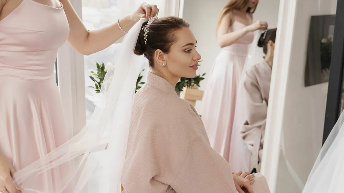 Sibling Says If They’re Not Welcome At The Wedding, The Wedding Party Isn’t Welcome In Their Apartment
