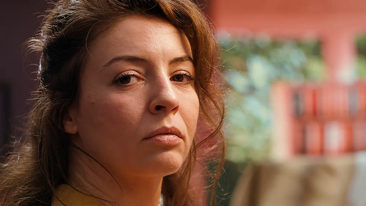 Successful Woman Refuses To Fund Sister’s Large Family, Then Faces A Cruel Insult From Bro