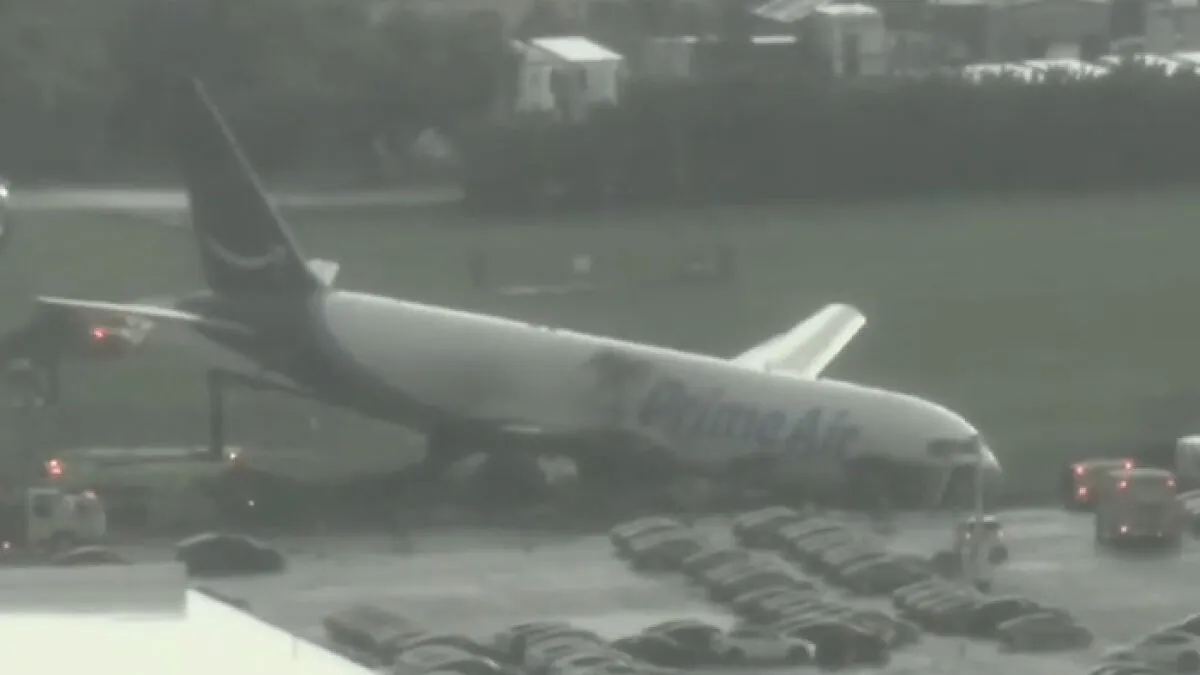 Terrifying Video Shows Amazon Boeing 767 Barreling Off Miami Airport Runway And Bursting Into Flames