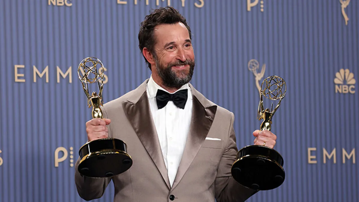 'The Pitt' Star Noah Wyle Hit With Turkey Procedure Rumors, Reignites Furious Backlash After Emmy Win