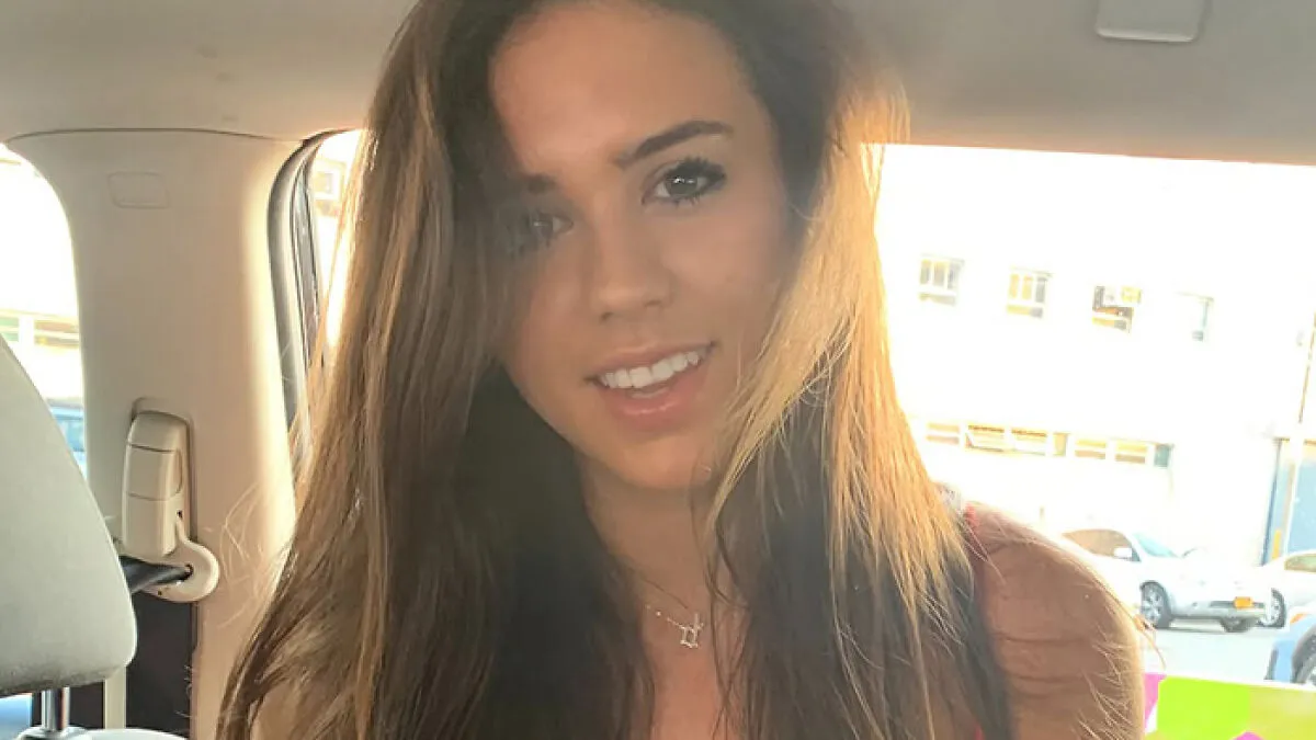29-Year-Old Tech Exec Shares Her Dating ‘Non-Negotiables,’ Internet Has A Field Day
