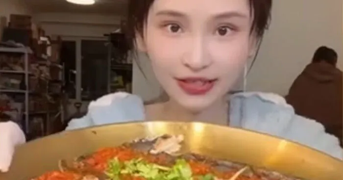 24YO Mukbang Star Passes Away Just Days After Revealing Dangerous Condition Linked To Extreme Eating