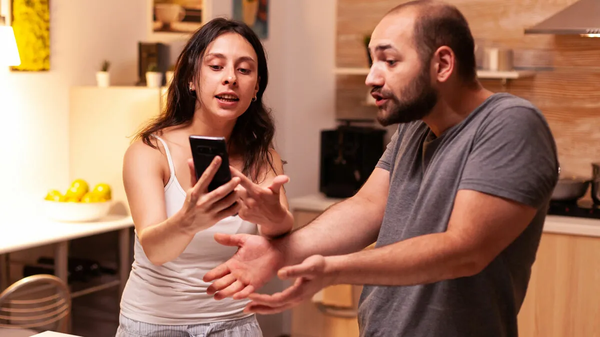 "Bankruptcy Hell": 80 People Share The Moment They Knew Their Marriage Was Beyond Repair