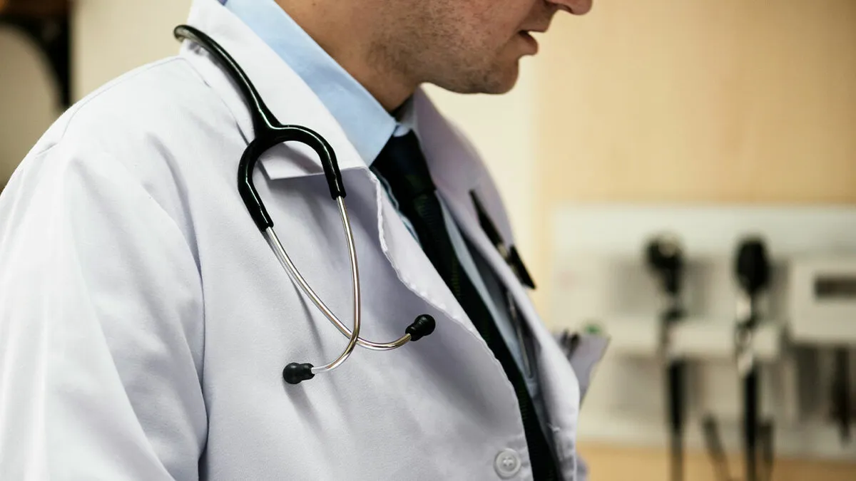 39 True Medical Mysteries That Read Like A Script From “House”