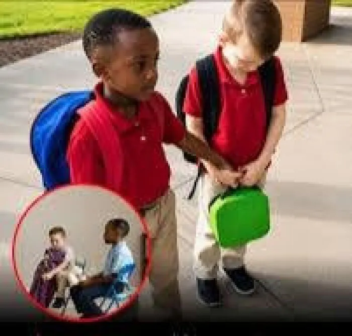Eight-Year-Old Held A Classmate’s Hand On The First Day Of School When He Saw Him Crying Alone