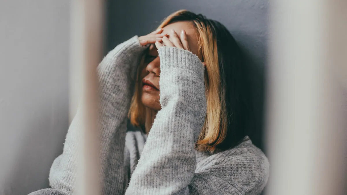 Woman Ends Up Single 2 Months Before The Wedding, Fiancé Calls It Off After A Trip From Hell With MIL