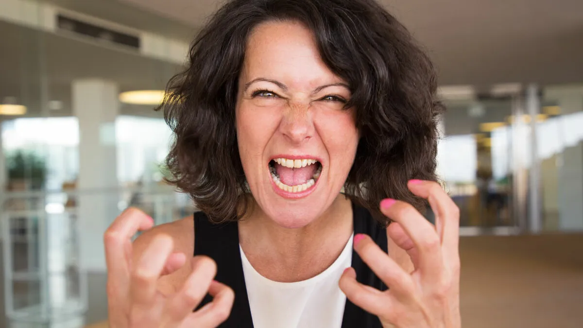 Mom Firmly Believes It’s Hotel’s Duty To Entertain Her Bored Kid, Can’t Take No For An Answer