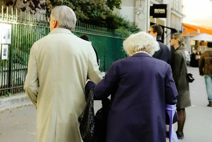 54 People Who Died With Huge Secrets That Didn’t Stay Hidden For Long