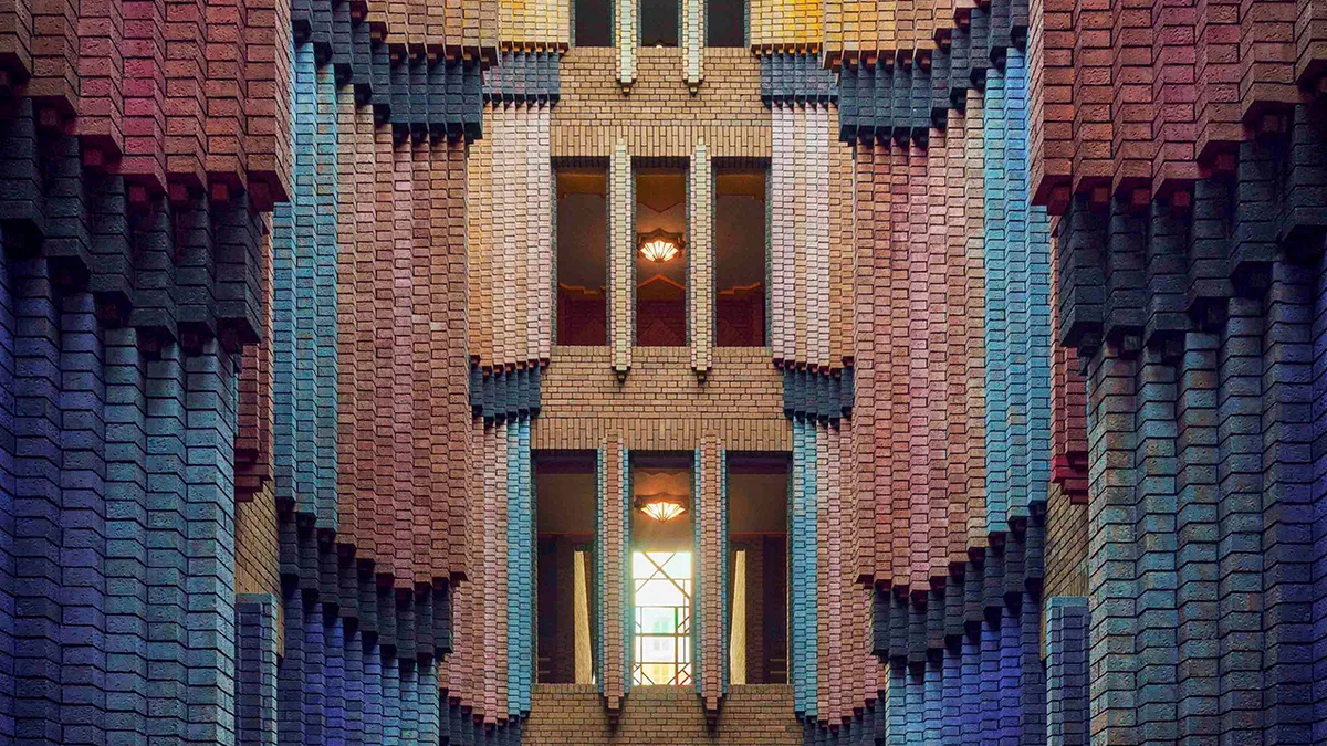 59 Examples That Show What Brick Expressionism Is, According To This Community
