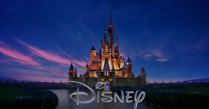 "Think You Know Disney?": Identify 16 Characters From Extreme Close-Ups