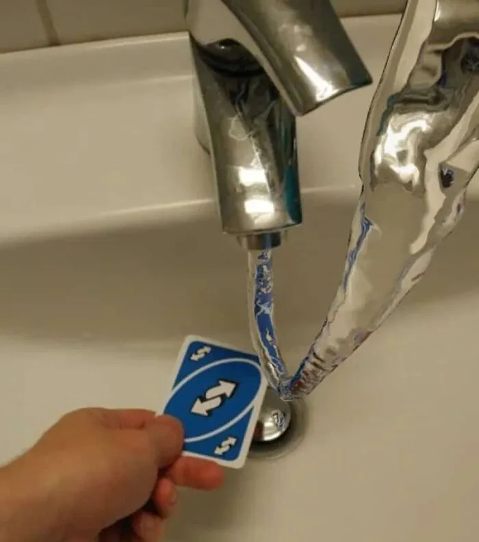 89 Pics That Might Make You Stop Scrolling Just To Figure Out What’s Going On