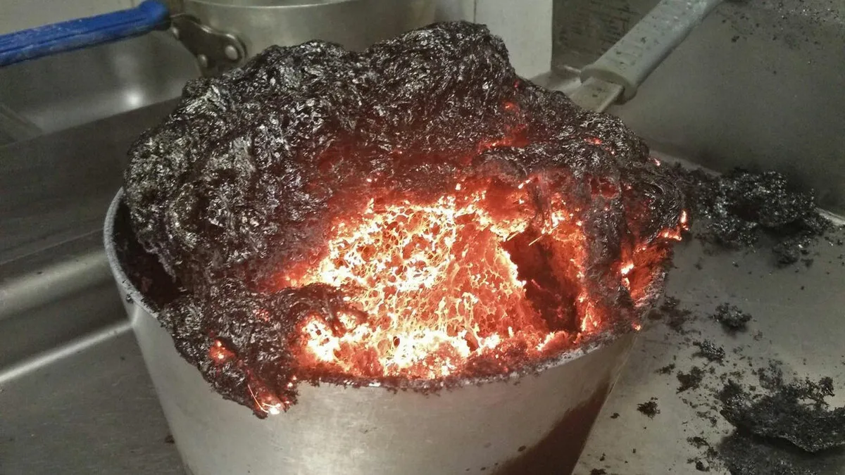People Had Such Tragic Kitchen Fails That They Had To Take Pictures And Here Are 73 Of Them
