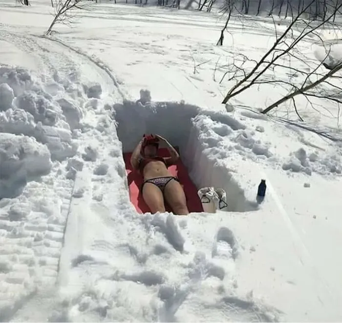 89 Photos That Make You Desperately Want To Know What Happened Five Minutes Earlier