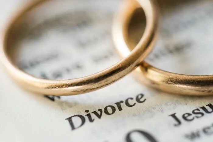 Divorced Men Share The Things They Wish They Had Noticed Before Their Marriages Fell Apart