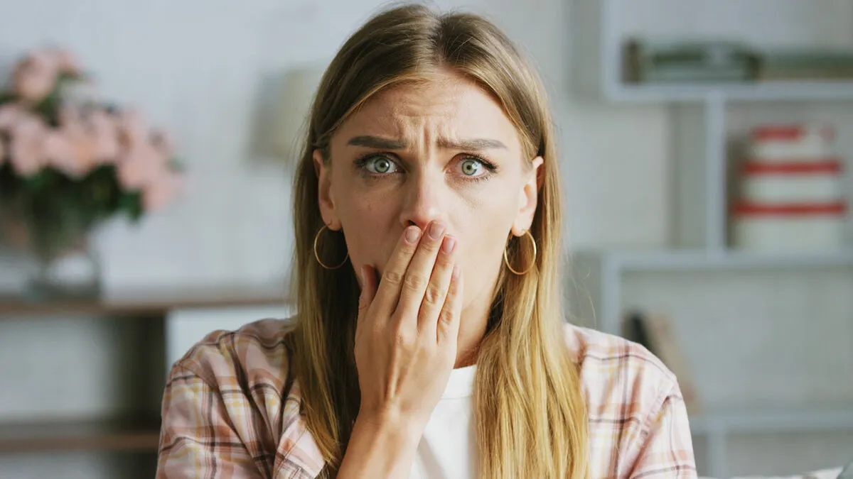 Woman’s Quiet Night Takes A Sharp Turn When She Hears Her Husband Flirting Across The Street