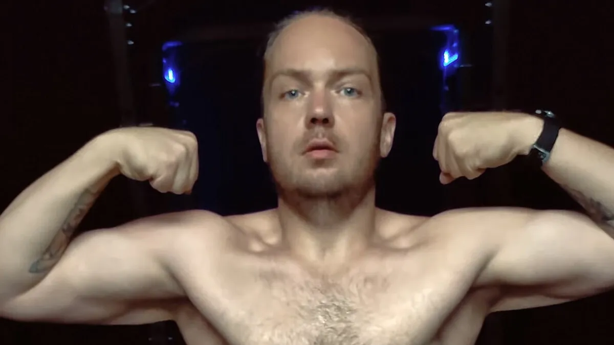 38YO Loses Over 130LBS Within A Year After A Massive Wake-Up Call Shifts His Entire Perspective