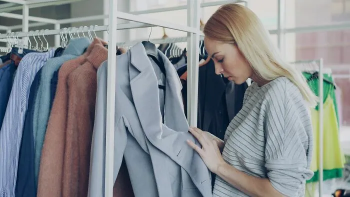 36 Industries That Are About To Collapse And Most People Don't Even Realize