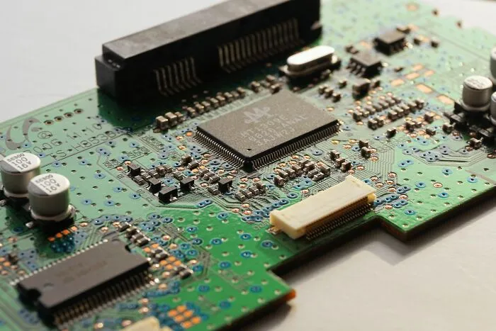 36 Industries That Are About To Collapse And Most People Don't Even Realize