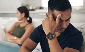 Guy Wants GF’s Apologies For Her Kicking His Friend’s Drunk Rude GF Out Of Her Car, Ends Up Single